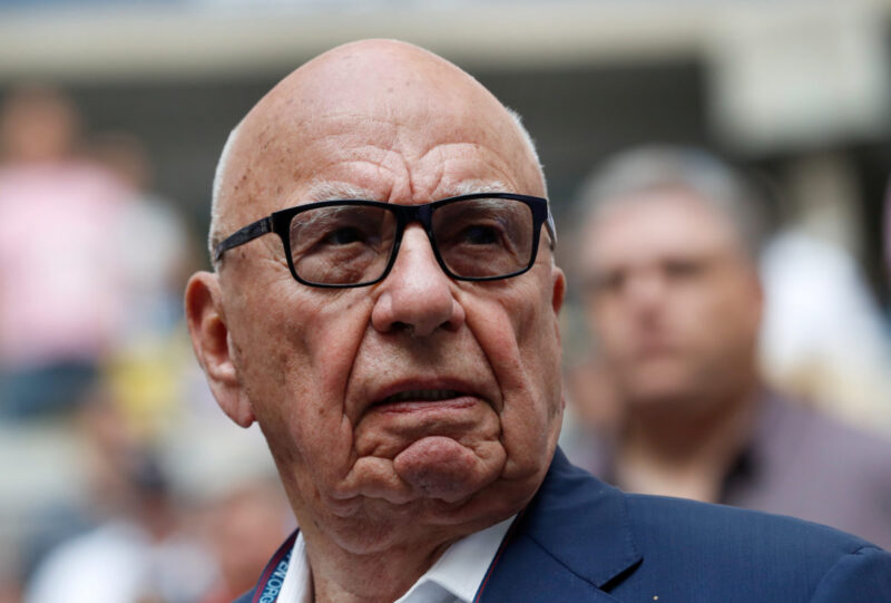 Rupert Murdoch, sang bohir media/ (Reuters/Mike Segar)