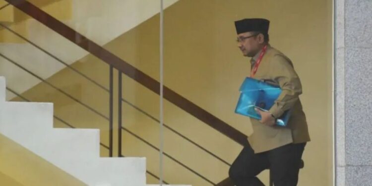 Pencekalan Eks Menag Yaqut Diperpanjang