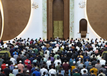 Tarawih Perdana di Masjid IKN