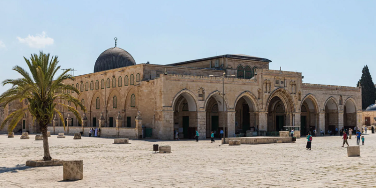 Indonesia Kecam Penutupan Masjid Al Aqsa