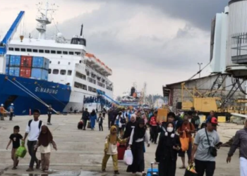 Hari Ini Puncak Arus Mudik via Pelabuhan Semayang