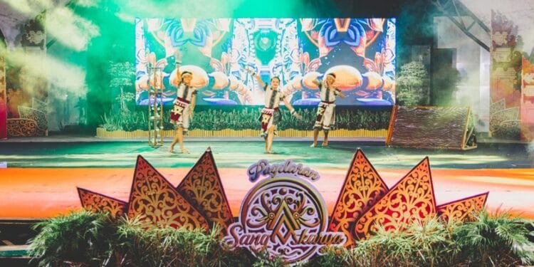 Seni dan Budaya